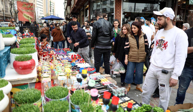 نوروز در سایه جنگ