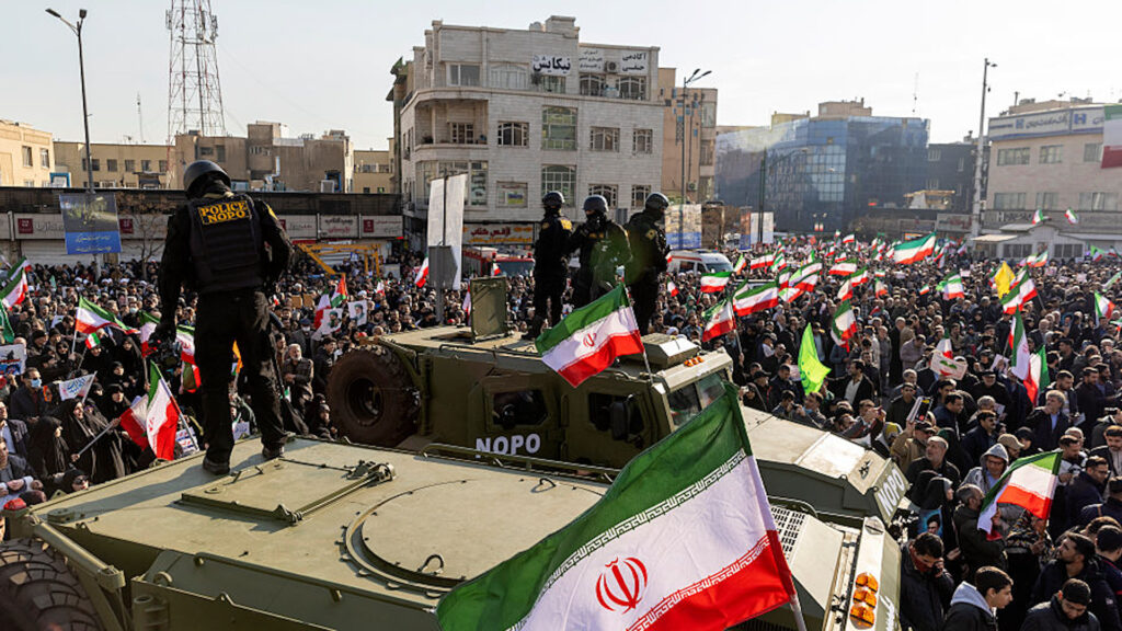 رقابت زرادخانه‌های آمریکا و ایران