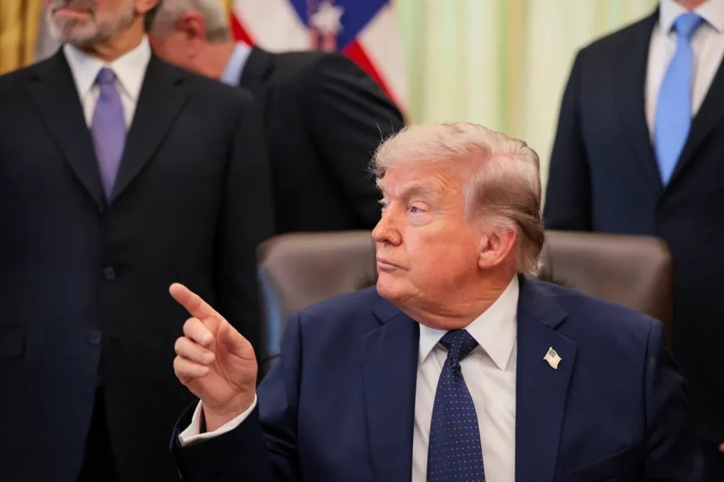 ترامپ حمله هسته‌ای به ایران را رد کرد؛ فشار ادامه دارد