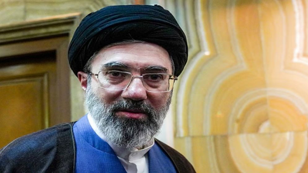 غیبت رهبر ایران