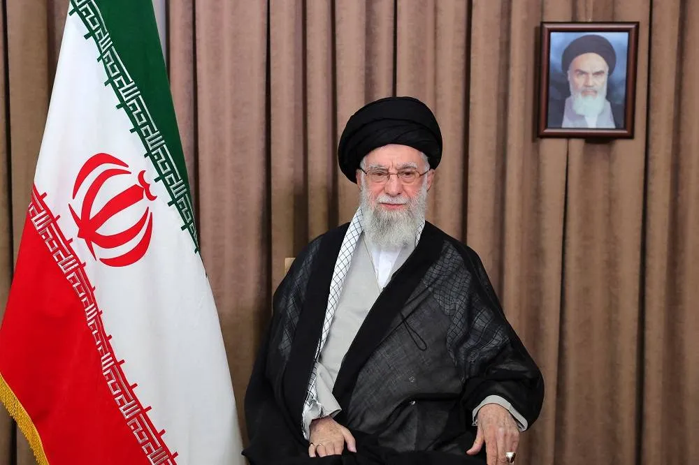 جاسوس در حلقه نزدیک خامنه‌ای